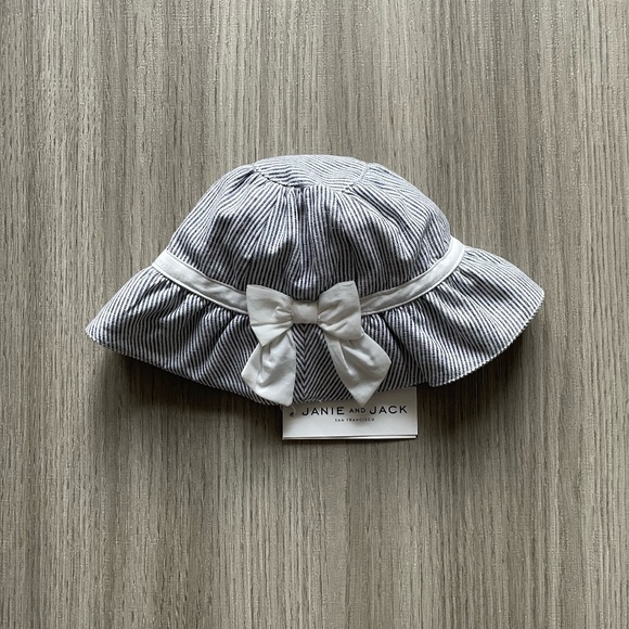 NWT Janie and Jack Striped Linen Blend Bow Bucket Hat Blue 0-3 Months - Picture 3 of 7